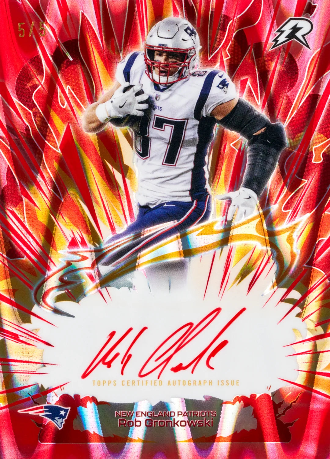 2025 Topps Resurgence Football - Hobby Box
