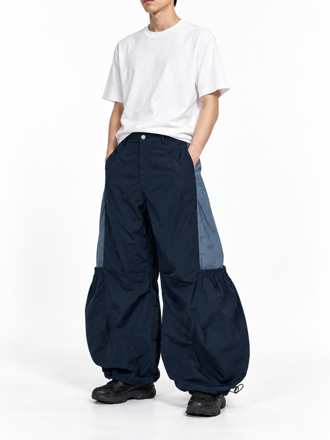 Pantalon Cargo en Nylon à Jambes Courbes et Plis Bleu | RELABEL