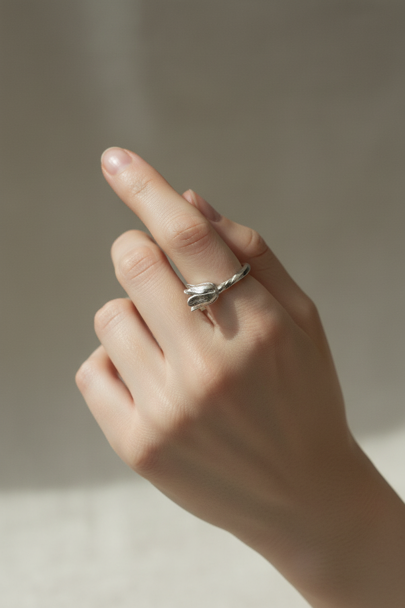 郁金香戒指模特图1