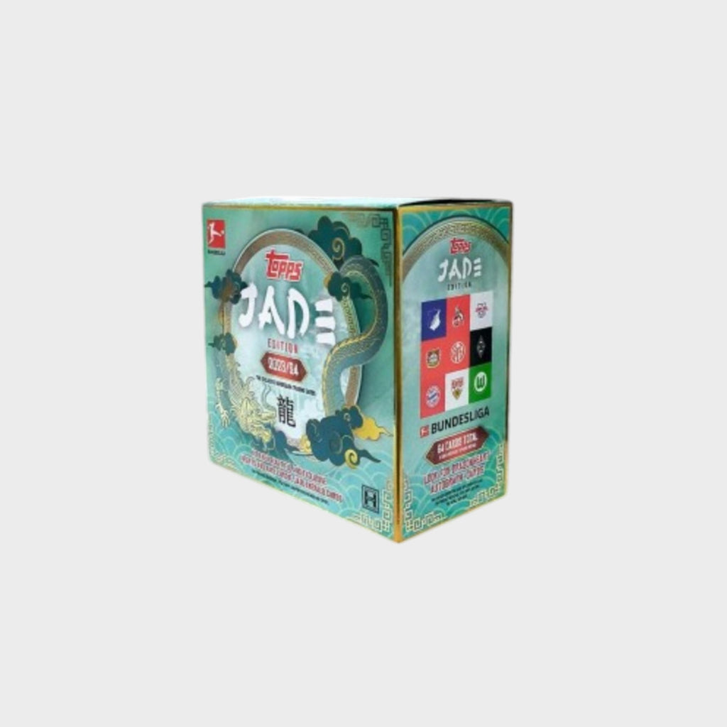 Topps Jade Edition Bundesliga 2023-2024 hobby box édition limitée avec motif dragon et nuages style asiatique, boîte verte et dorée, vue de trois quarts
