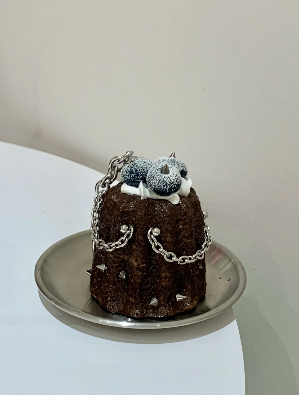 Breloque Canelé à la Cerise