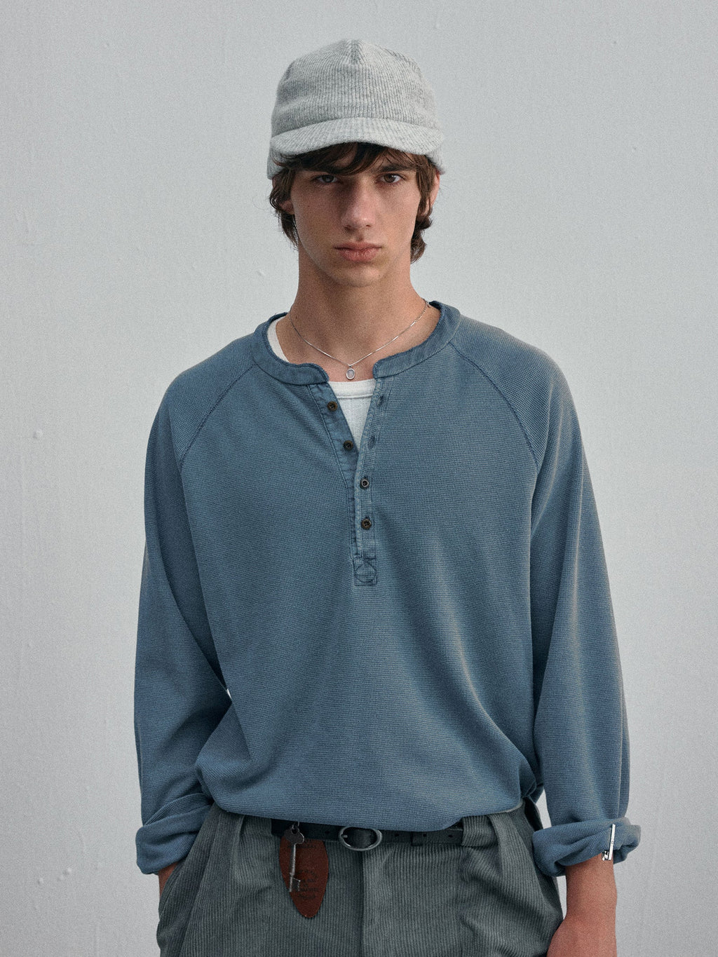 C2H4  Haut Henley texturé Moccasin Memory