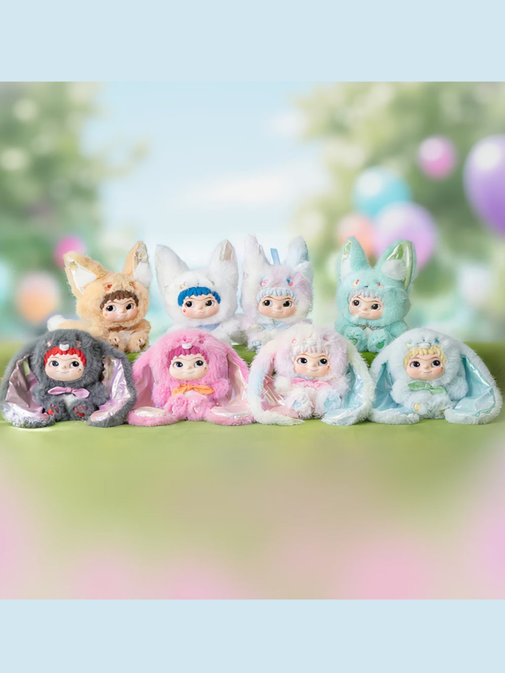 Wakuku duo figurines 
