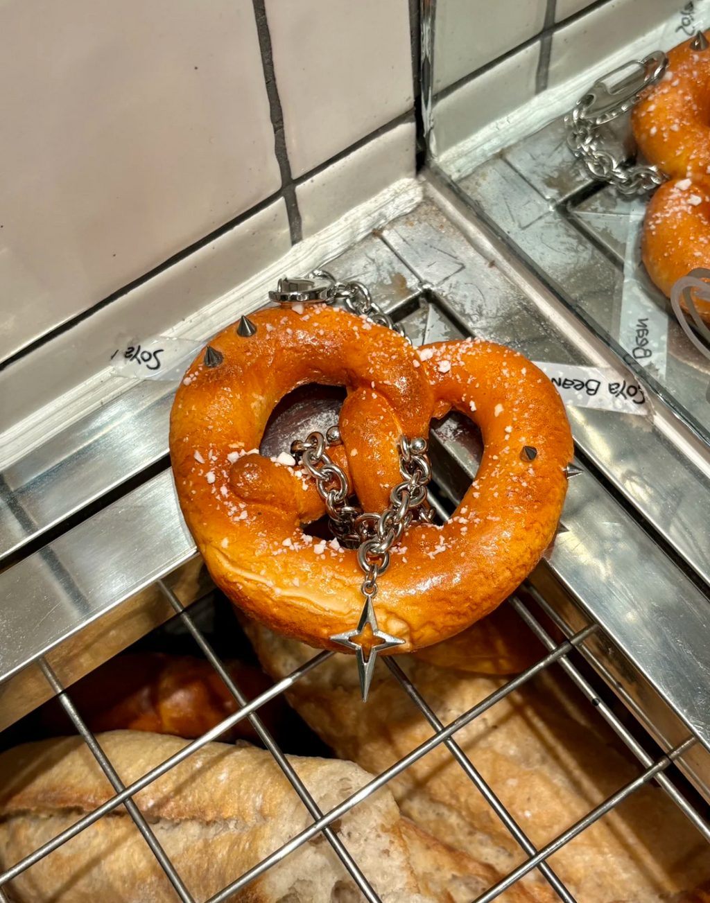 Breloque Bretzel Punk