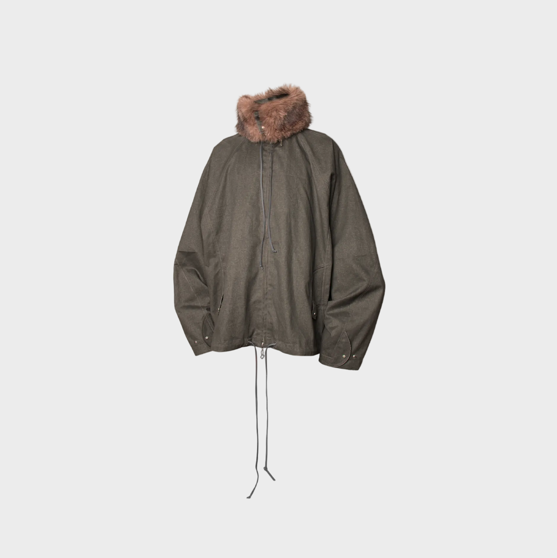 Haut Unisexe Vert Militaire à Col Fourrure Synthétique – Coupe Oversize avec Cordons