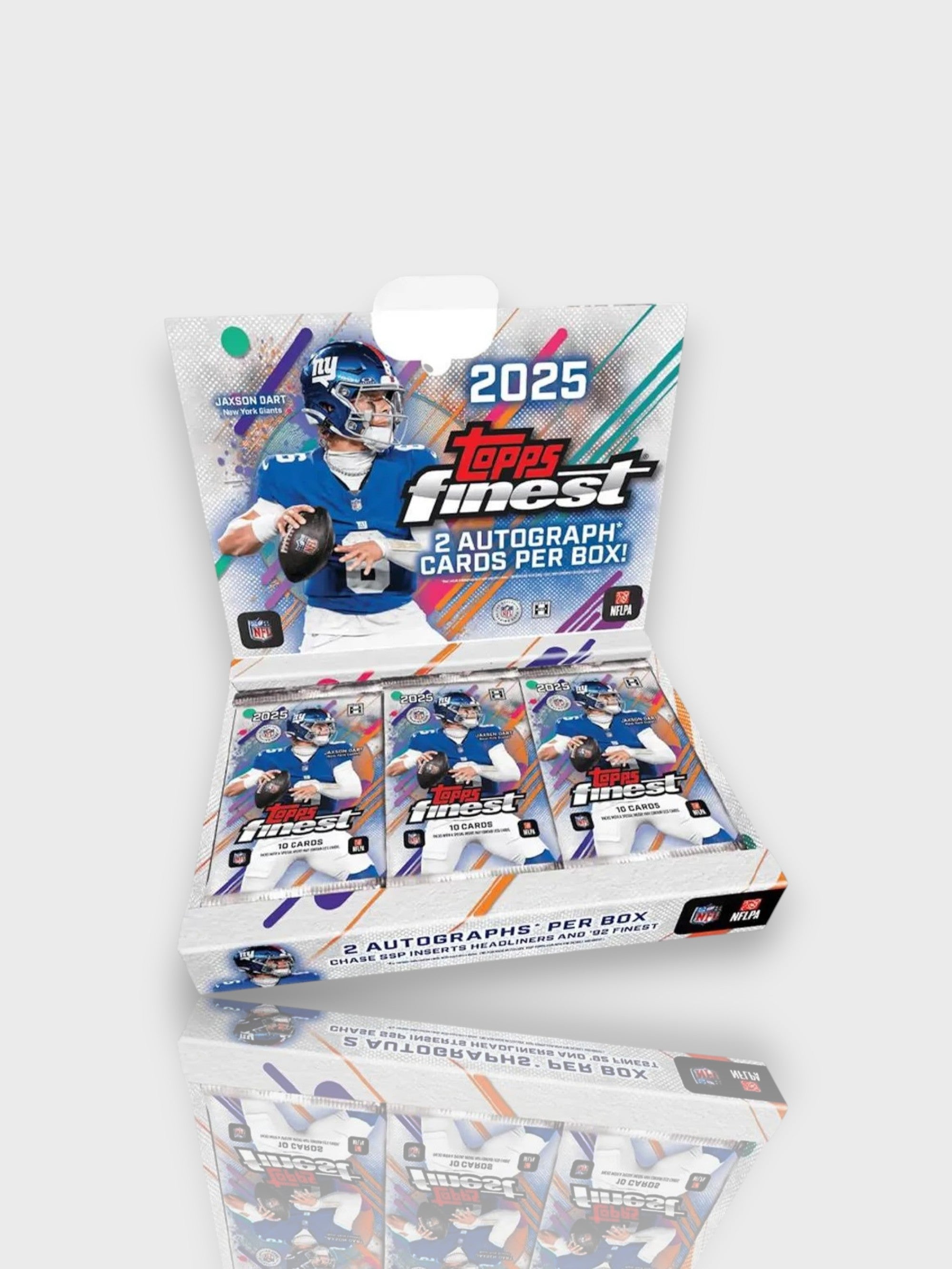 Topps Finest Football 2025 Hobby Box - 6 packs, 10 cartes par pack, 2 autographes garantis, Jaxson Dart New York Giants, vue de face

