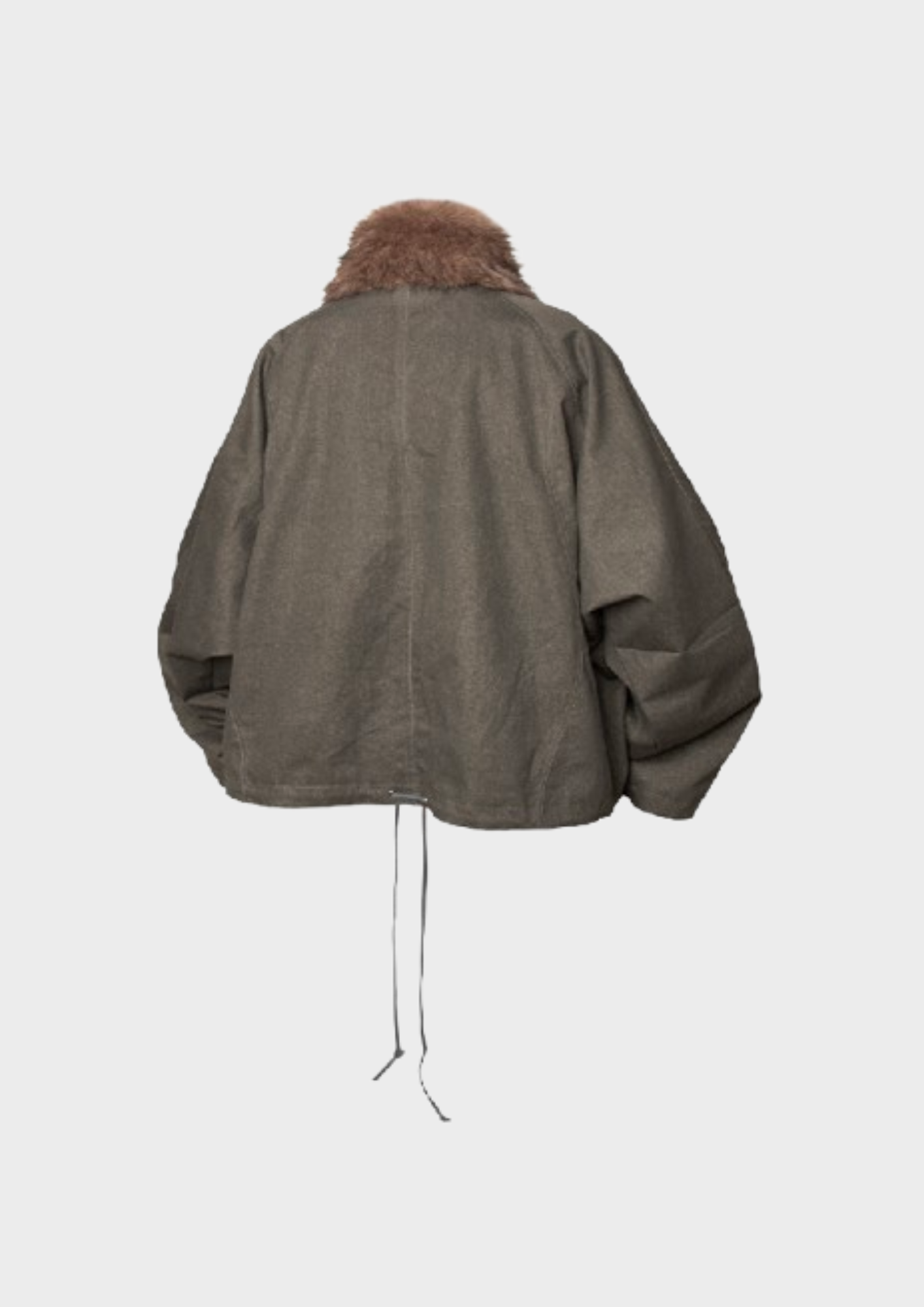 Vue arrière du haut vert militaire unisexe avec col fourrure et coupe ample