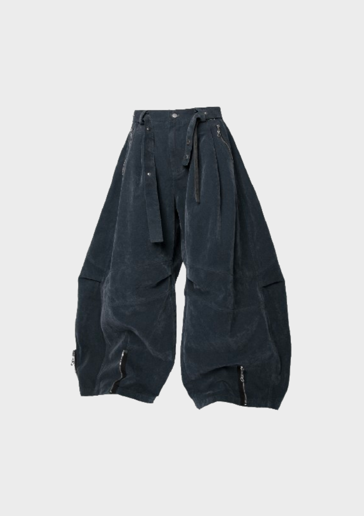 Pantalon oversize RELABEL noir – vue de face, silhouette volumineuse