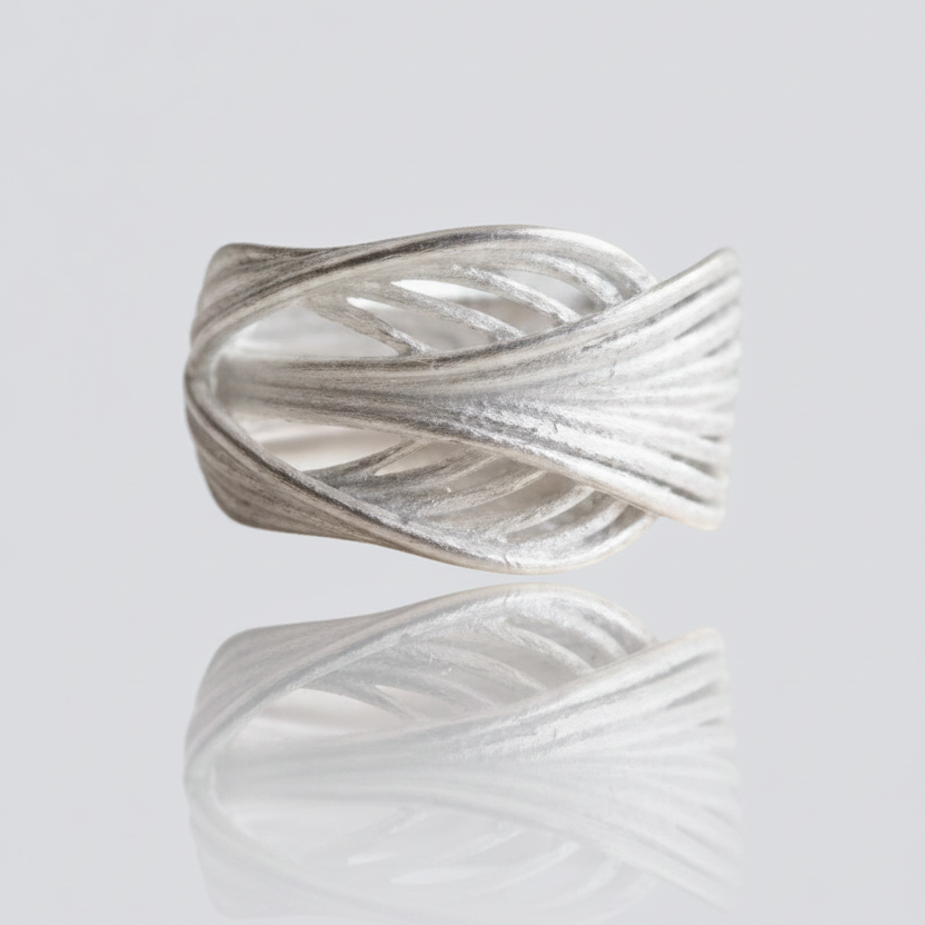 Bague fils torsadés Vizo en argent métal, vue de face