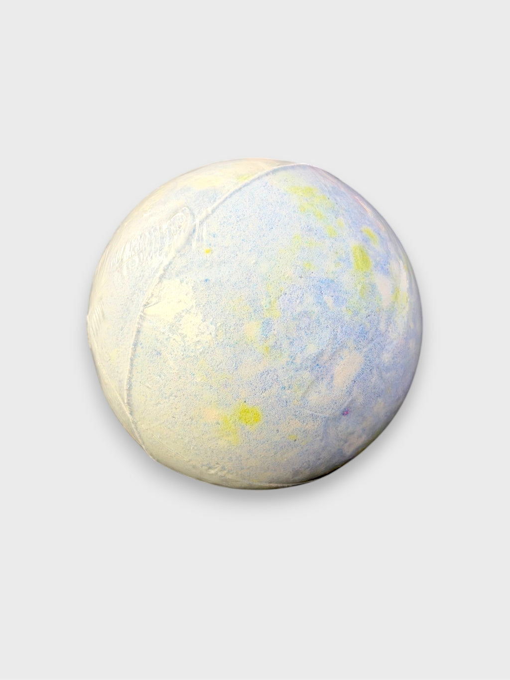 Bombe de bain artisanale bleue et jaune en bicarbonate, vue de face