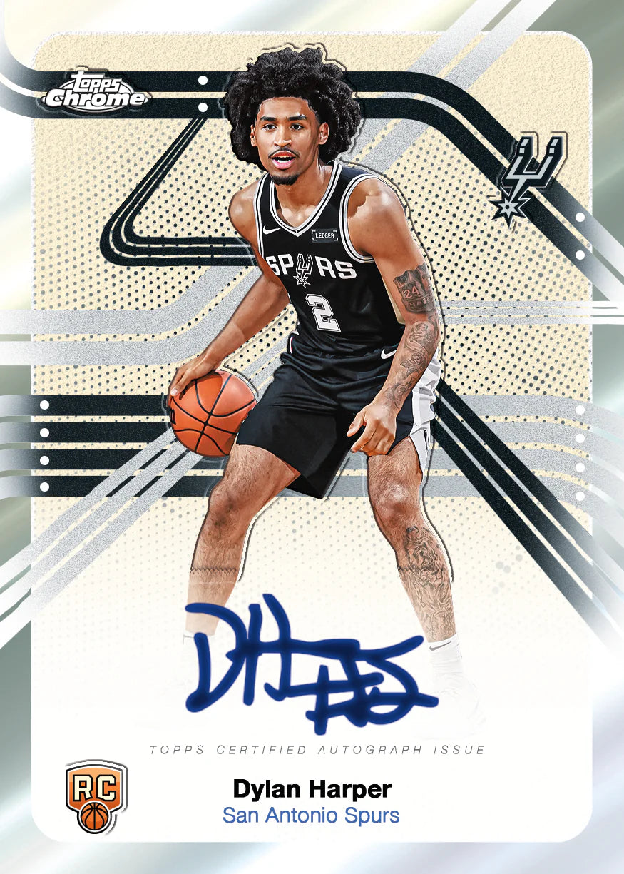 Carte rookie autographe Chrome Basketball Topps Dylan Harper San Antonio Spurs 2025/26, certifiée autographe bleu RC vue de face fond chromé argenté