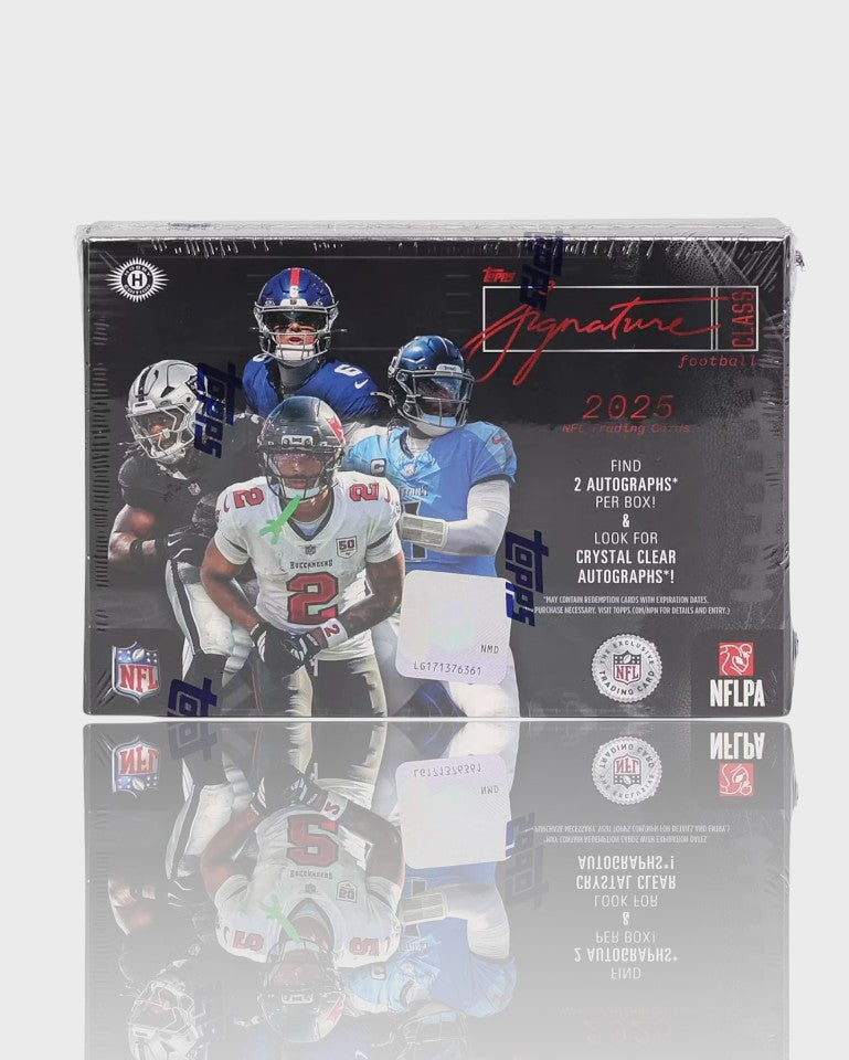 Boîte Topps Signature Class Football 2025 Hobby Box, vue de face