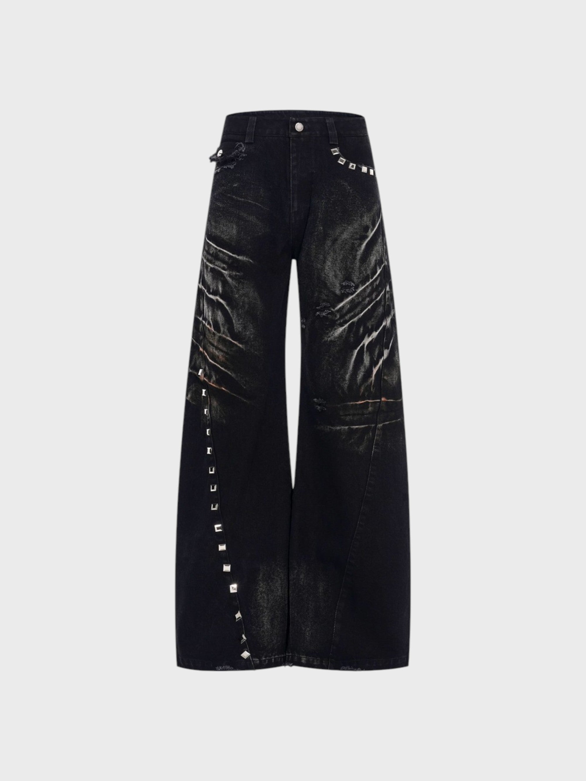 Jean large STARTEXCEEDEND noir washed cat's whiskers avec rivets carrés argentés couture latérale et ceinture, vue de face
