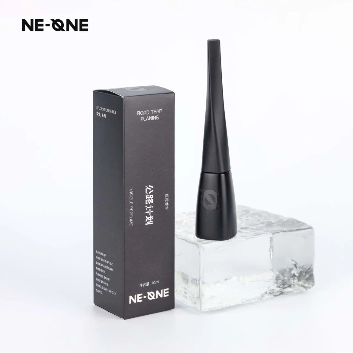 Parfum visible NE-ONE Road Trap Planing tatouage 10ml, vue produit avec boîte sur glaçon fond blanc