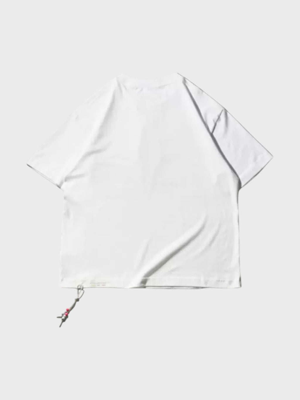 T-shirt oversize EAFINETAL. blanc avec imprimé puff print 3D glace italienne multiboules violet rouge vert et inscription Heyyy!! en italique, vue de dos
