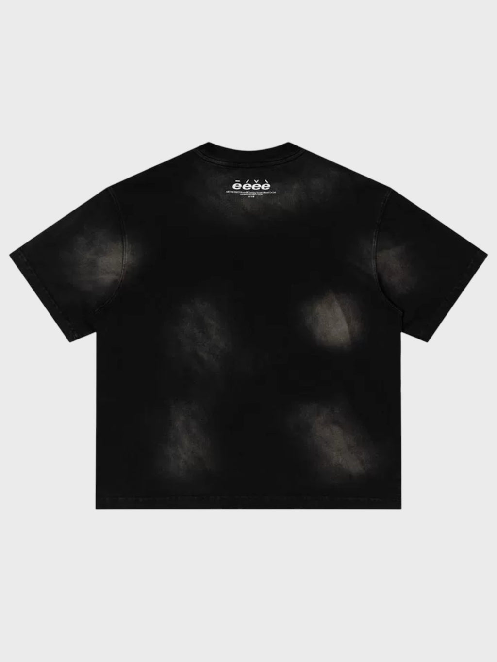 T-shirt manches courtes washed noir eeee Artmonster, vue de dos avec logo eeee au col
