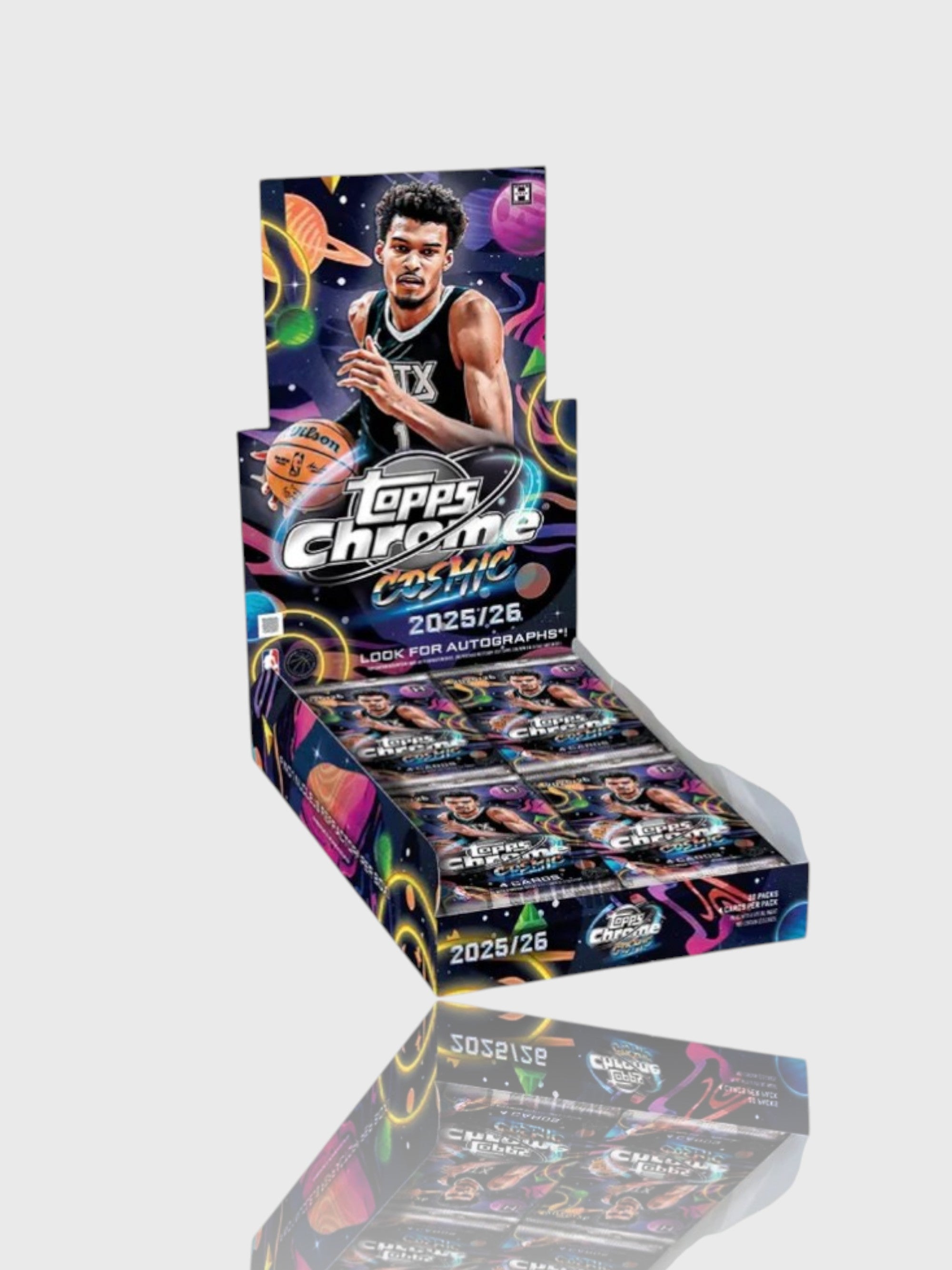Topps Chrome Cosmic NBA 2025-26 Hobby Box - boîte de collection basketball, design galactique, vue de face
