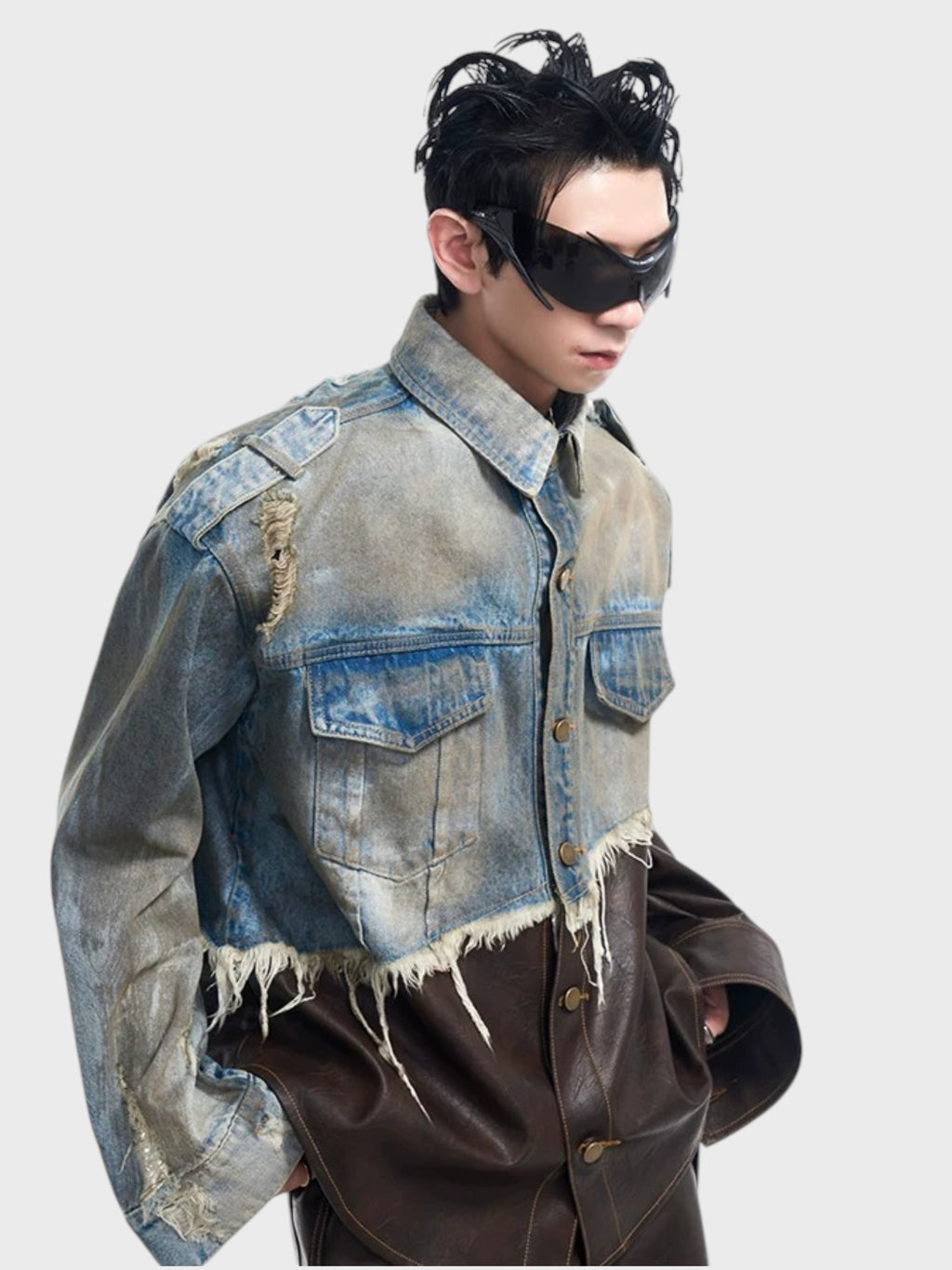 veste-denim-patchwork-cuir-destroy-washed-startexceedend-porte-homme-profil
